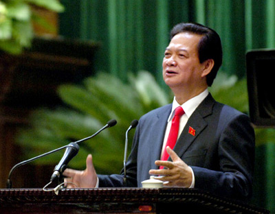 ນາຍົກລັດຖະມົນຕີ ຫງວຽນເຕີນຢູ໋ງ ຕອບຄຳຊັກຖາມຂອງ ສສຊ